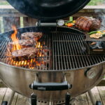 So baut August zwei Hitzezonen im Grill und behält den Rauch im Griff